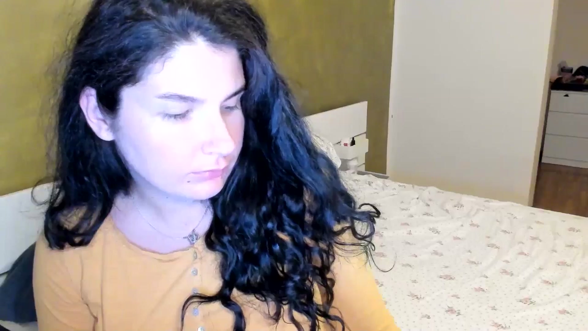 Gallery image thumbnail from SiouxPrincess's myfreecams stream on, 06/13/2025, 22:49 image 19 of 20
