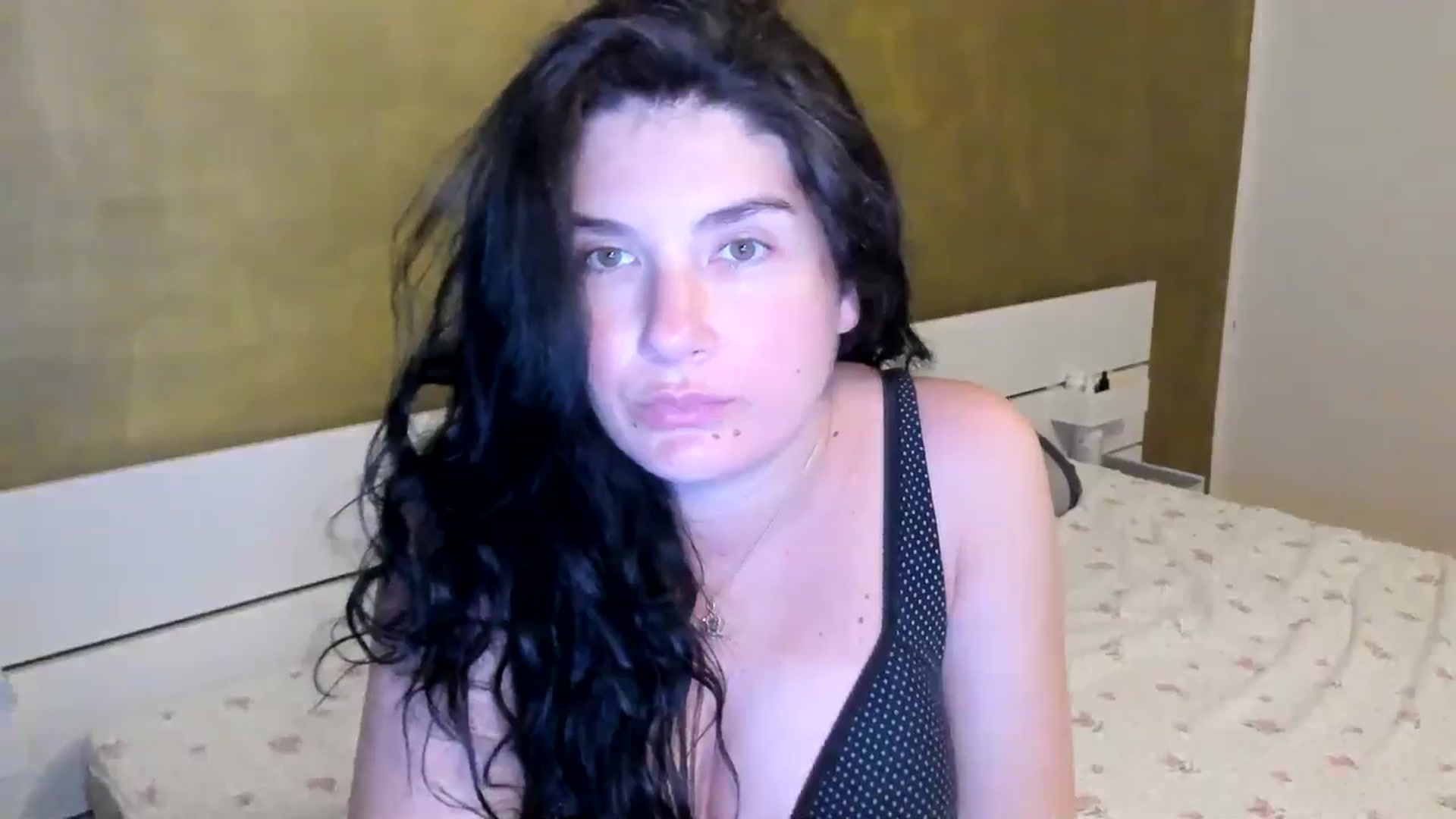 Gallery image thumbnail from SiouxPrincess's myfreecams stream on, 06/17/2025, 23:02 image 7 of 20