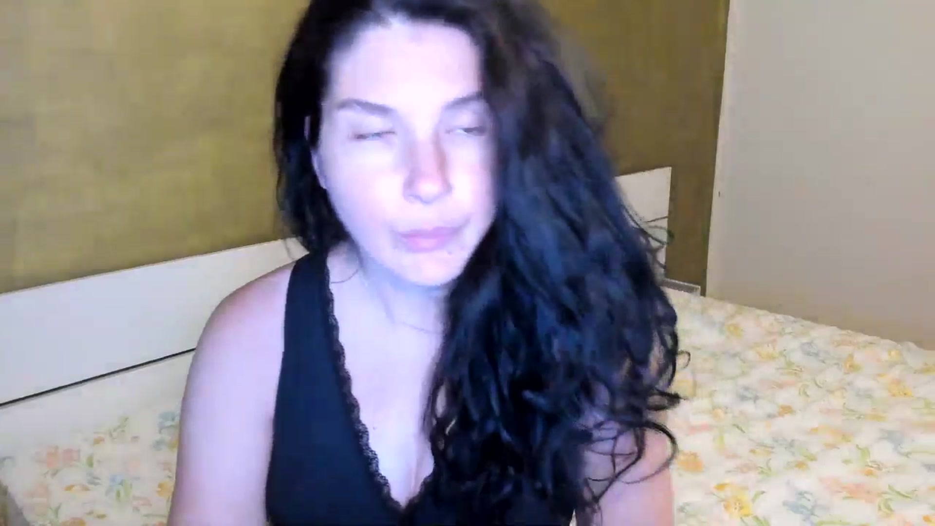 Gallery image thumbnail from SiouxPrincess's myfreecams stream on, 07/11/2025, 22:29 image 7 of 20