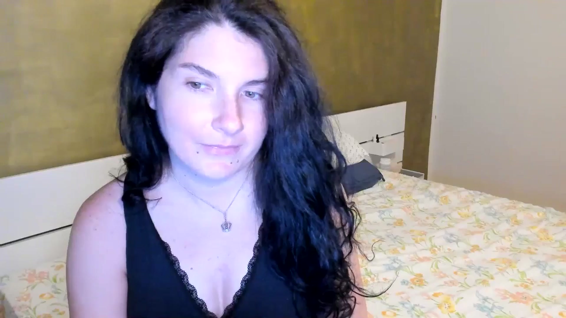 Gallery image thumbnail from SiouxPrincess's myfreecams stream on, 07/11/2025, 22:29 image 14 of 20