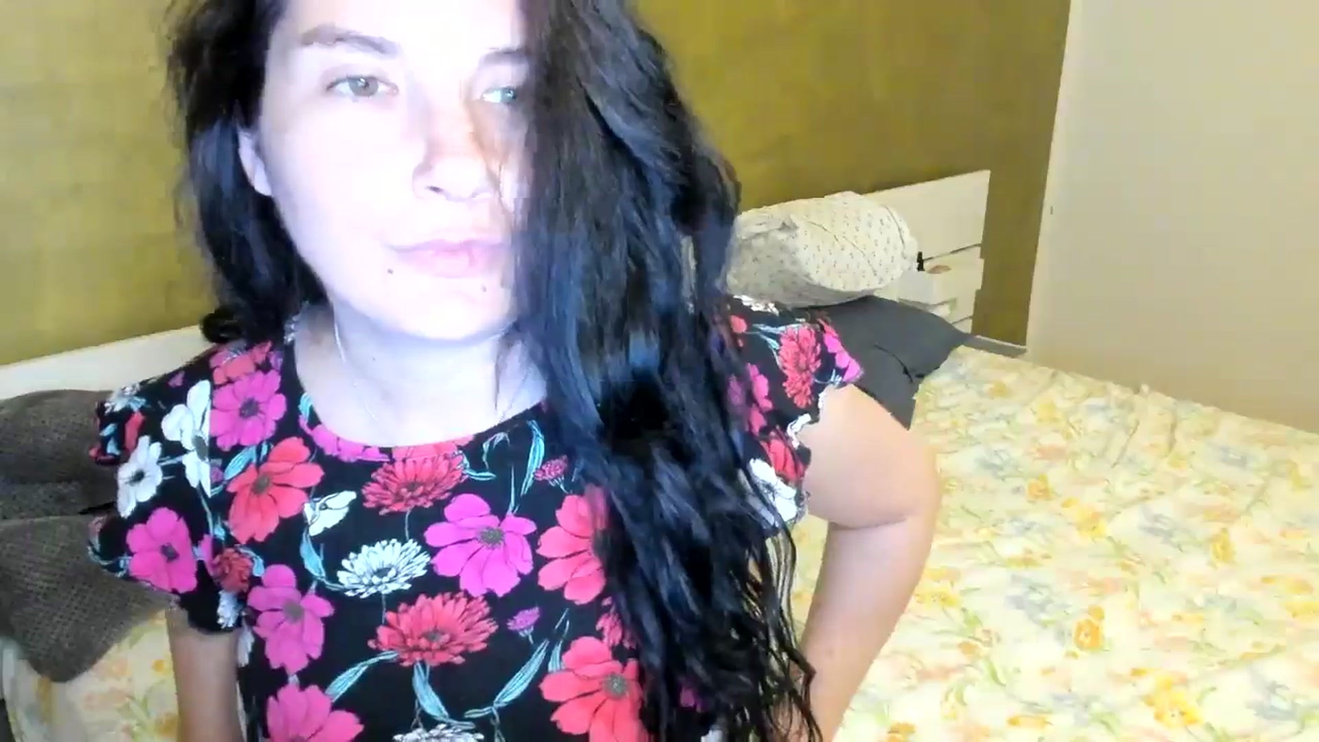 Gallery image thumbnail from SiouxPrincess's myfreecams stream on, 07/19/2025, 22:29 image 12 of 20