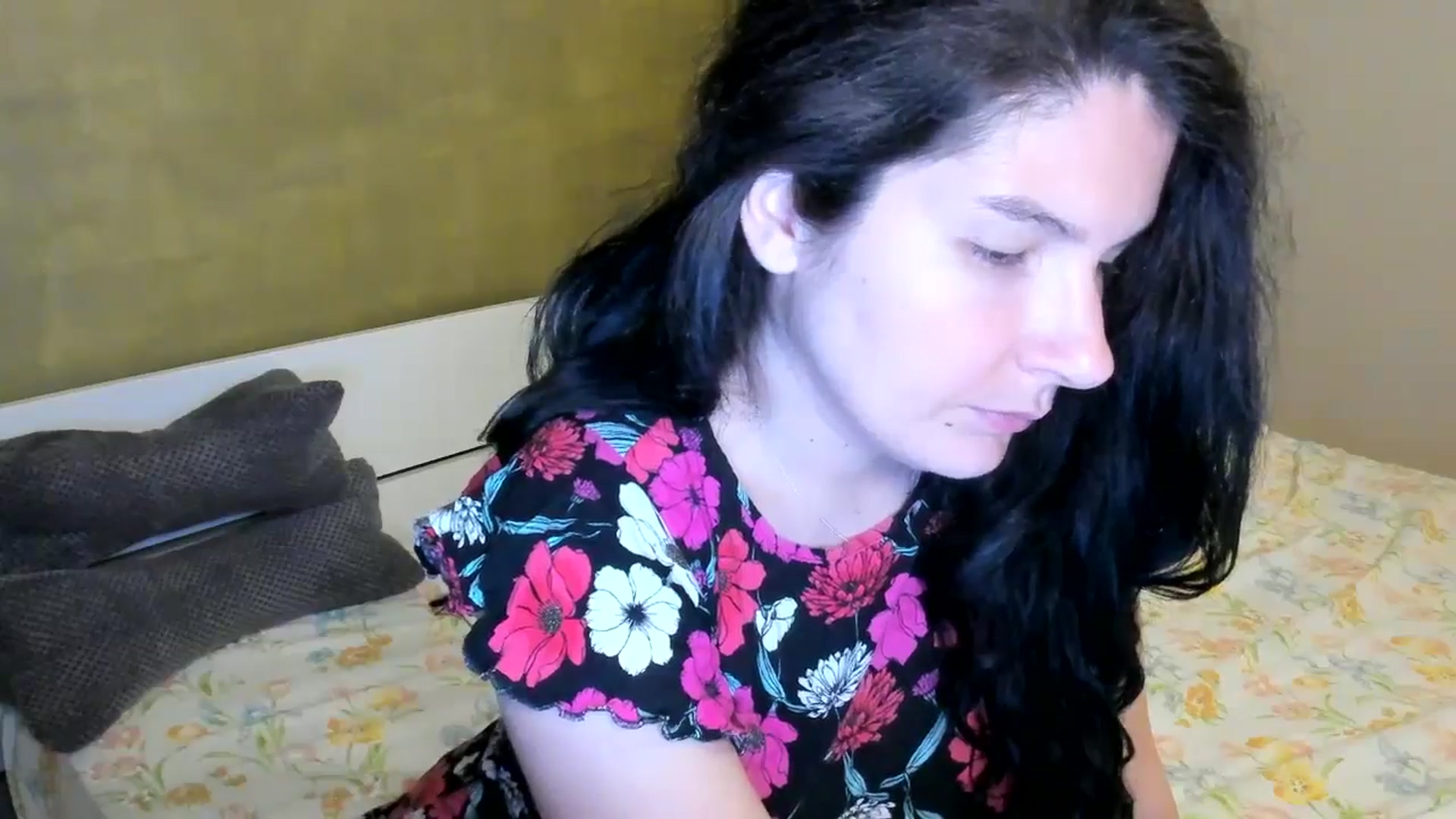 Gallery image thumbnail from SiouxPrincess's myfreecams stream on, 07/19/2025, 22:29 image 9 of 20