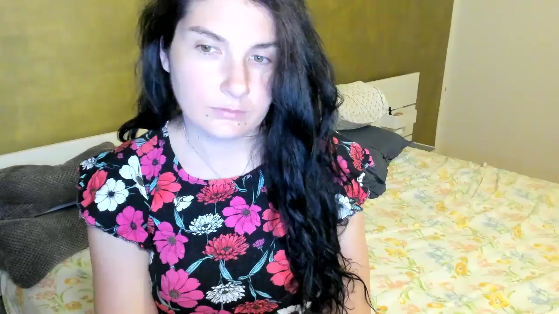 Gallery image thumbnail from SiouxPrincess's myfreecams stream on, 07/19/2025, 22:29 image 6 of 20