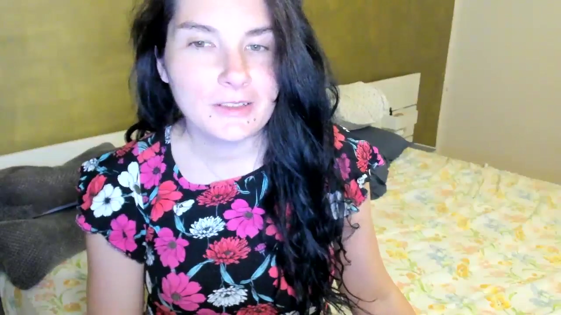Gallery image thumbnail from SiouxPrincess's myfreecams stream on, 07/19/2025, 22:29 image 2 of 20