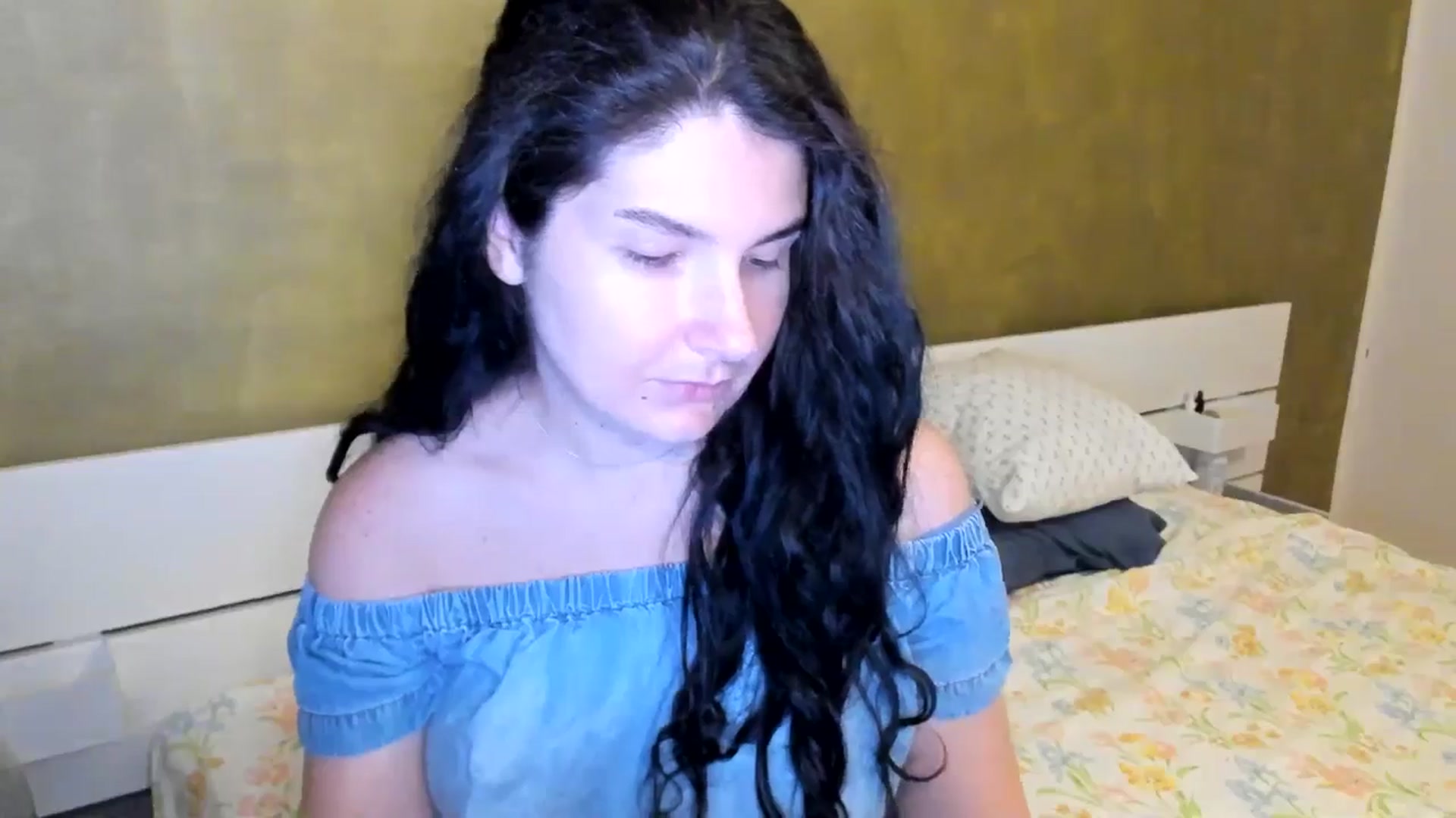 Gallery image thumbnail from SiouxPrincess's myfreecams stream on, 07/22/2025, 22:27 image 5 of 20