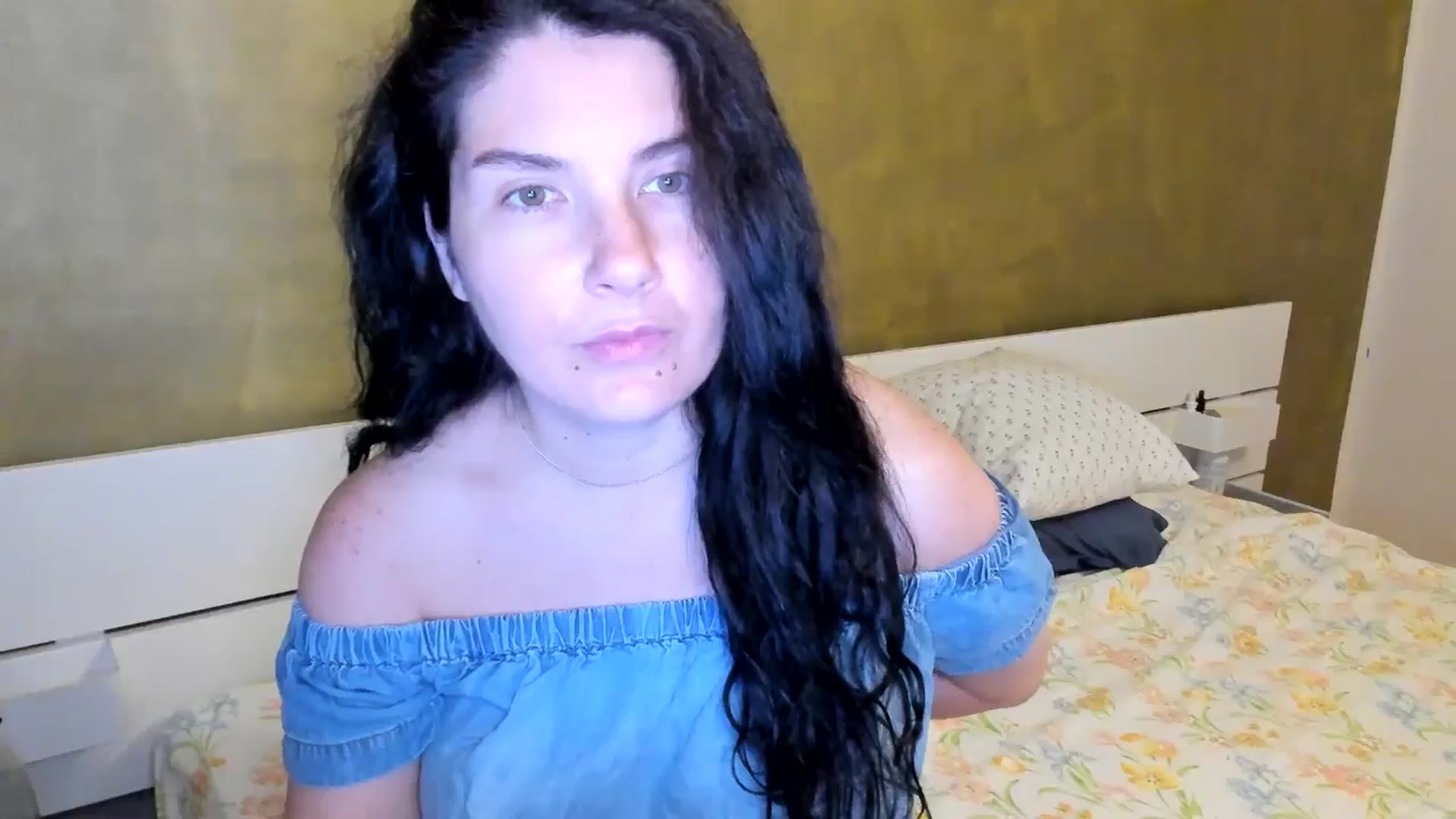Gallery image thumbnail from SiouxPrincess's myfreecams stream on, 07/22/2025, 22:27 image 2 of 20