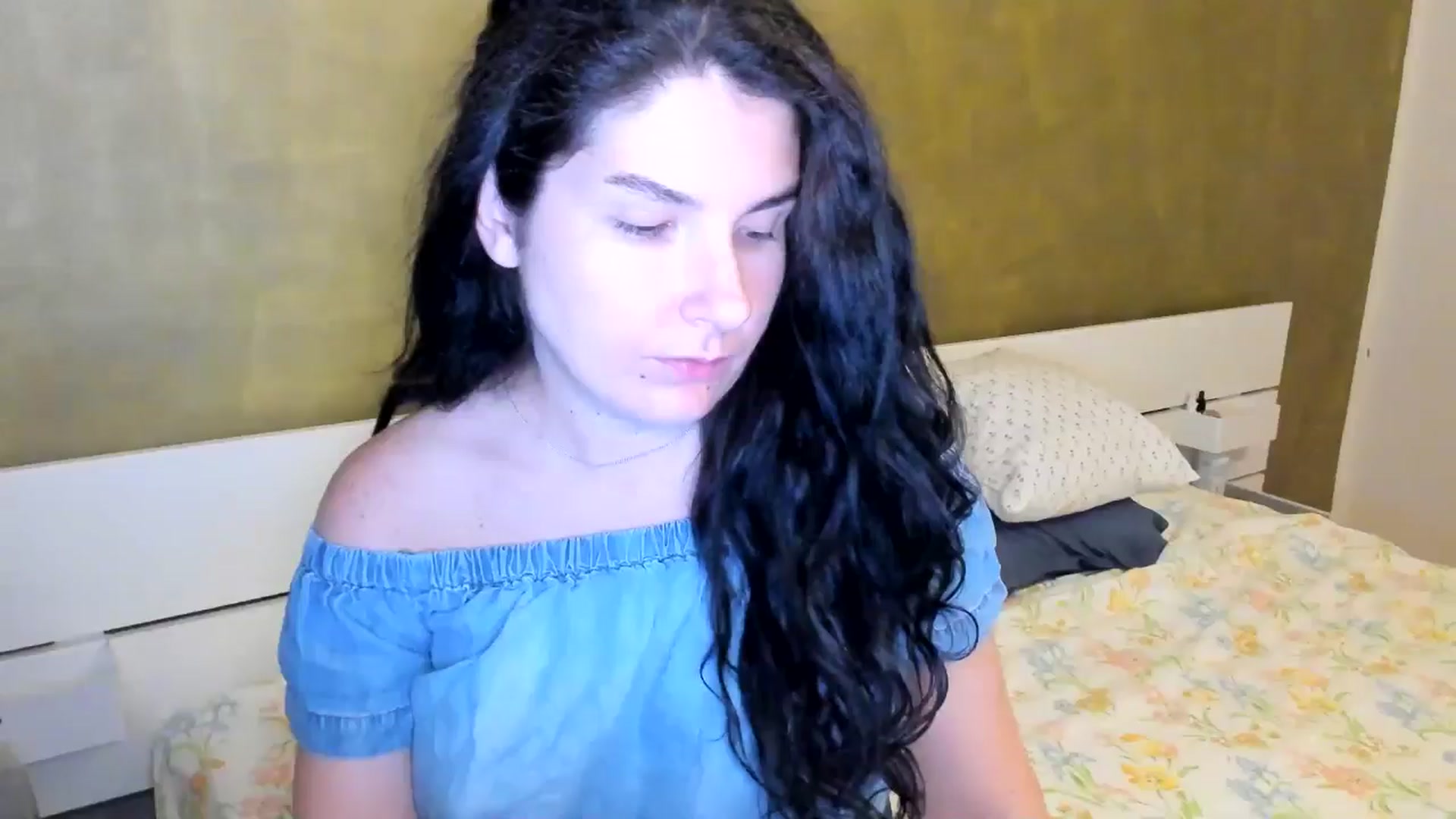 Gallery image thumbnail from SiouxPrincess's myfreecams stream on, 07/22/2025, 22:27 image 11 of 20