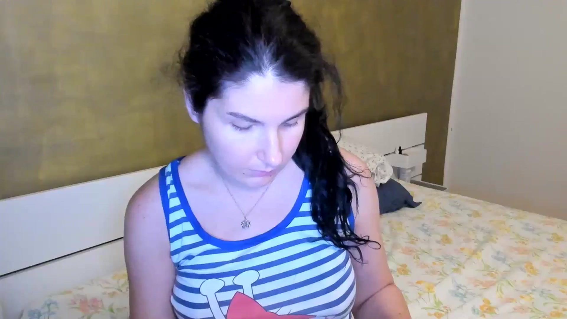 Gallery image thumbnail from SiouxPrincess's myfreecams stream on, 07/25/2025, 21:33 image 4 of 20
