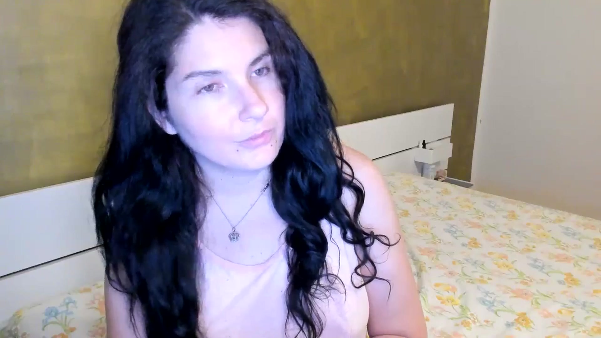 Gallery image thumbnail from SiouxPrincess's myfreecams stream on, 07/28/2025, 22:46 image 14 of 20