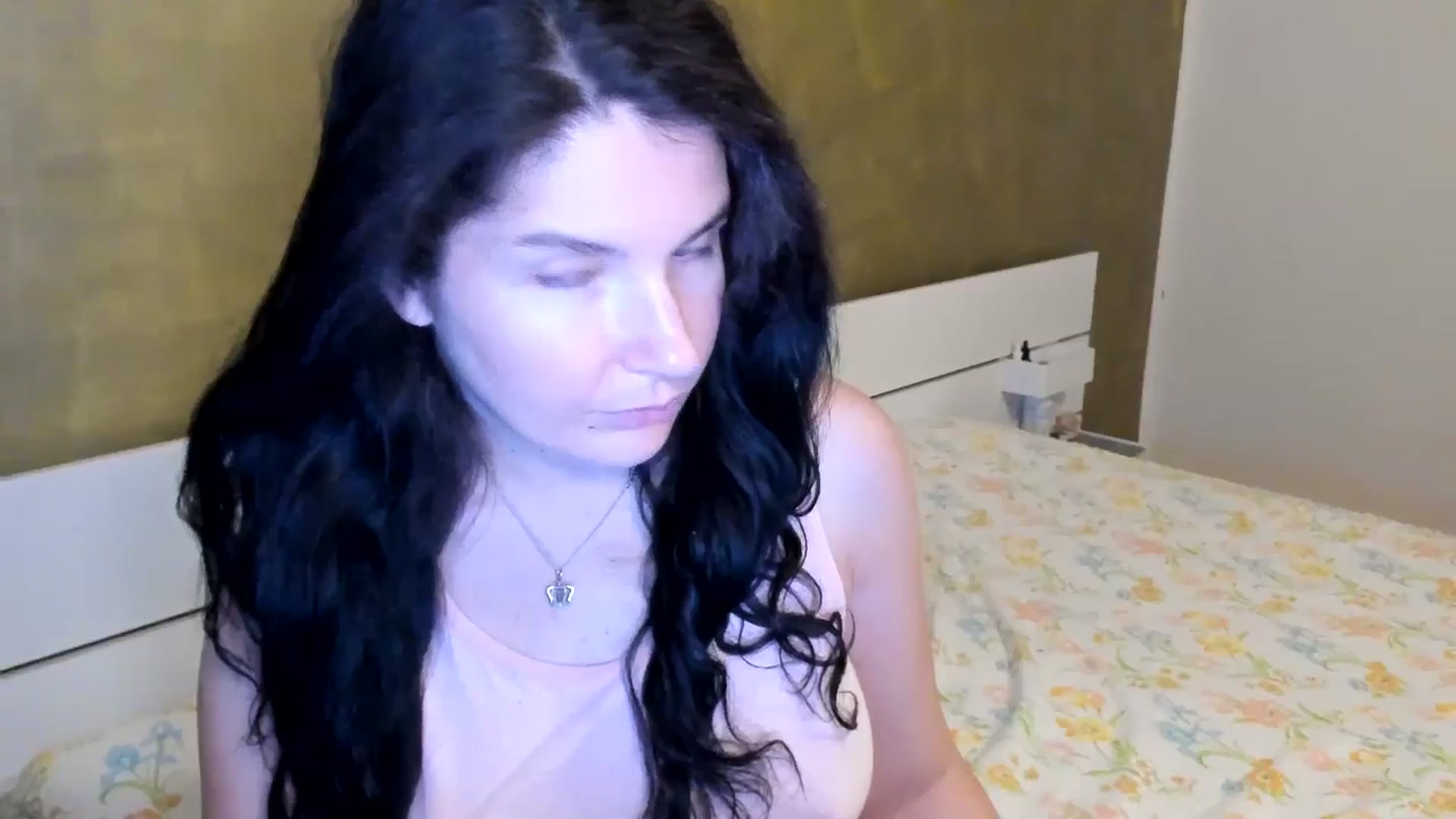 Gallery image thumbnail from SiouxPrincess's myfreecams stream on, 07/28/2025, 22:46 image 6 of 20