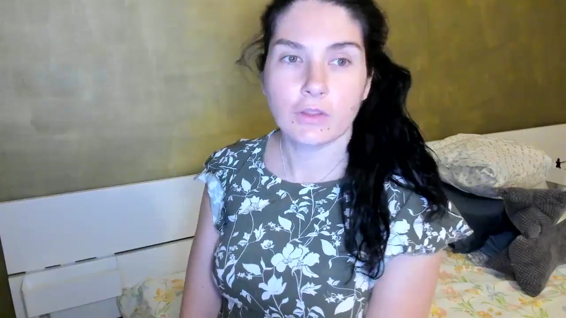 Gallery image thumbnail from SiouxPrincess's myfreecams stream on, 08/04/2025, 22:09 image 4 of 20