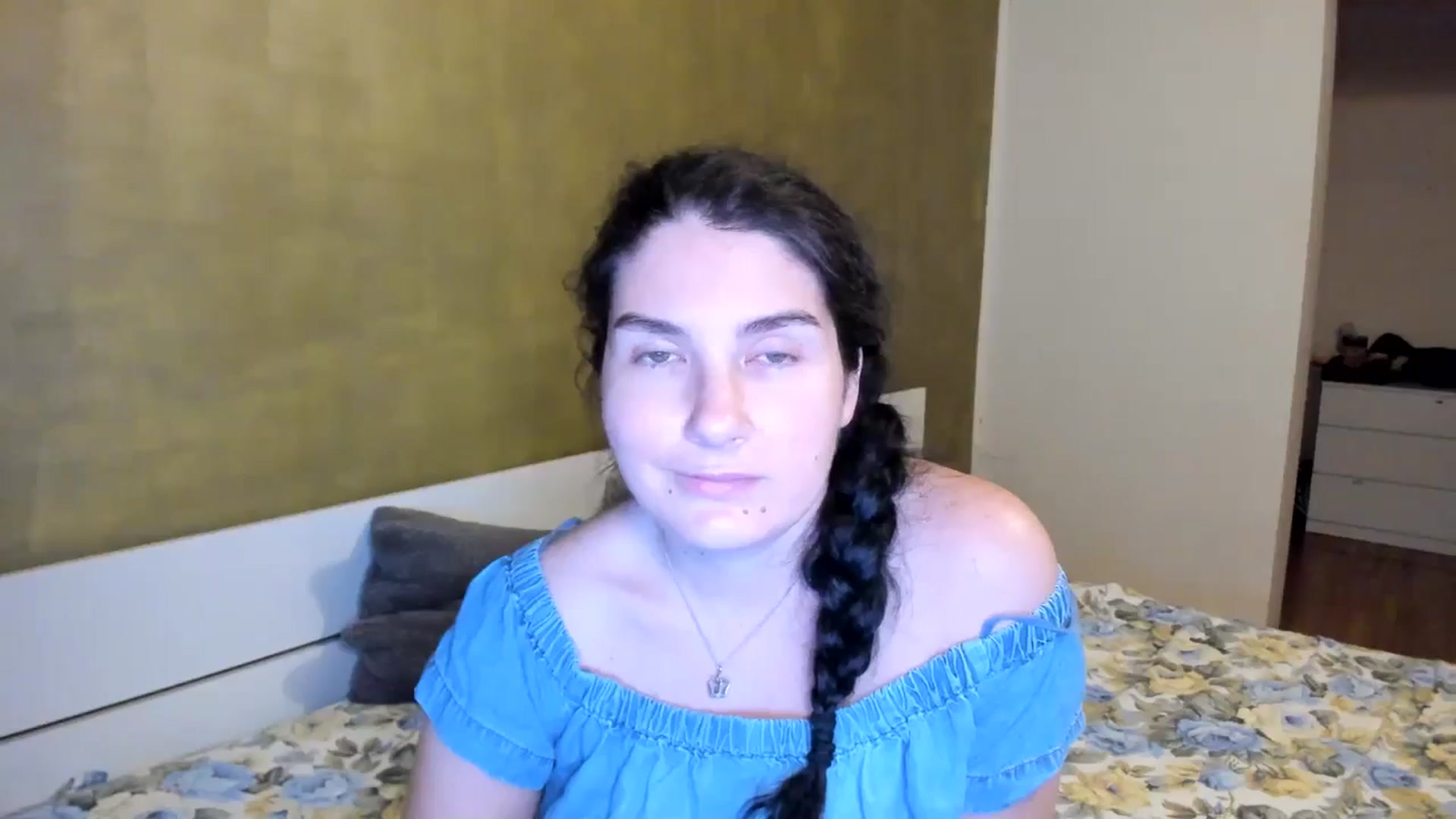 Gallery image thumbnail from SiouxPrincess's myfreecams stream on, 09/01/2025, 21:18 image 16 of 20