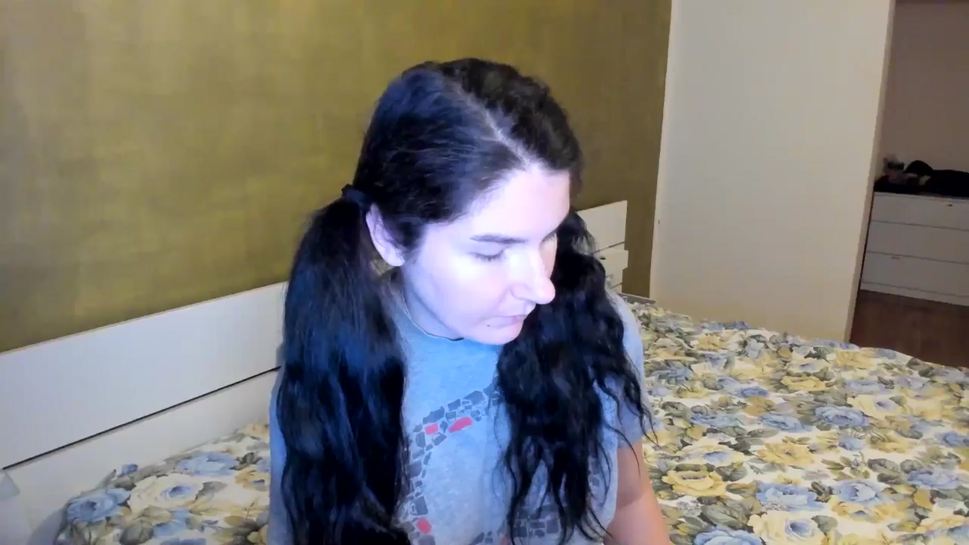 Gallery image thumbnail from SiouxPrincess's myfreecams stream on, 09/04/2025, 21:21 image 12 of 20