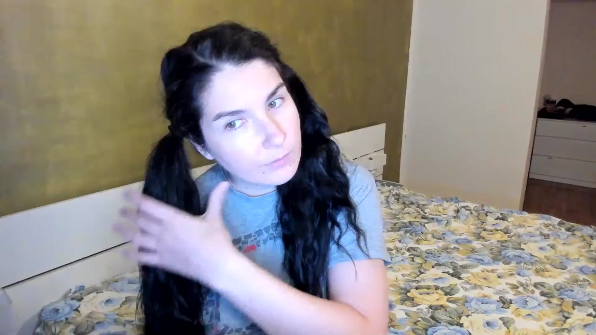 Gallery image thumbnail from SiouxPrincess's myfreecams stream on, 09/04/2025, 21:21 image 1 of 20