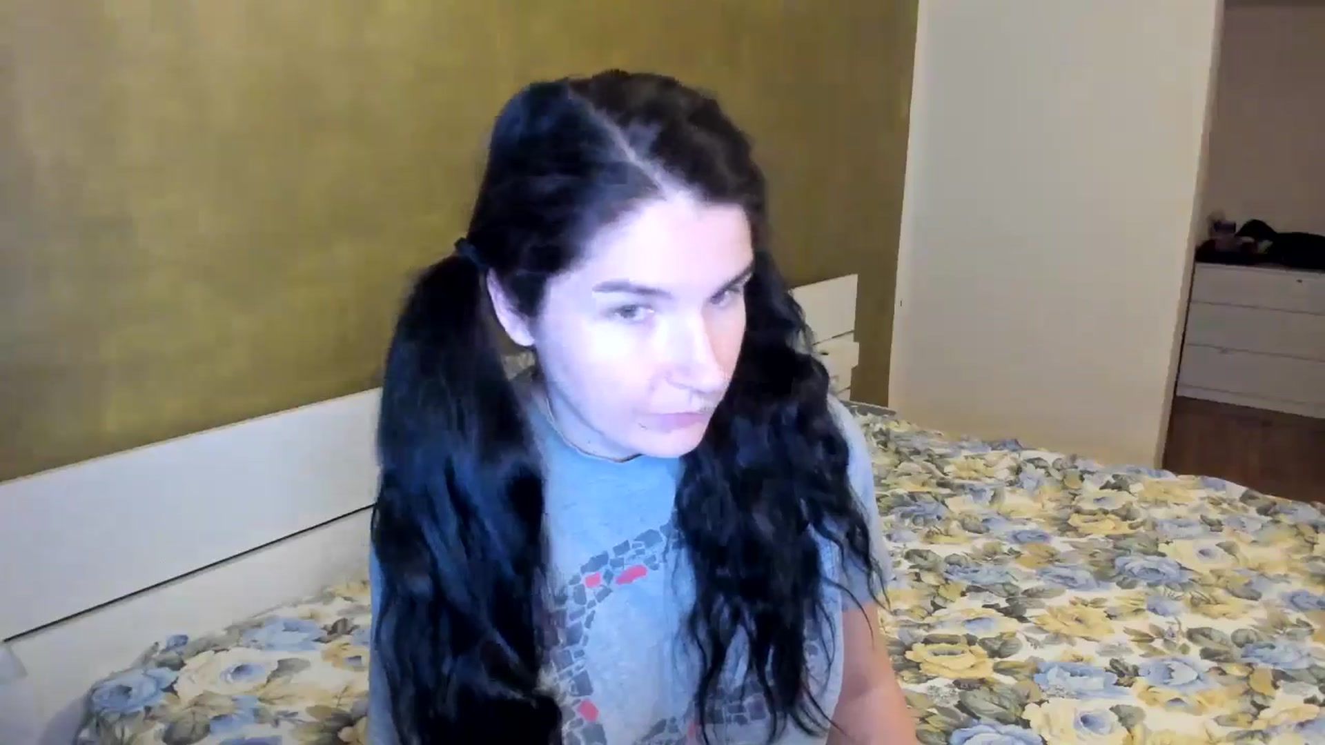 Gallery image thumbnail from SiouxPrincess's myfreecams stream on, 09/04/2025, 21:21 image 13 of 20