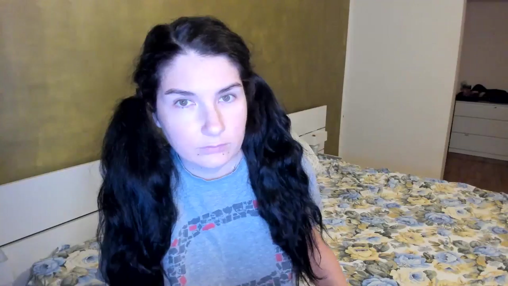 Gallery image thumbnail from SiouxPrincess's myfreecams stream on, 09/04/2025, 21:52 image 10 of 20