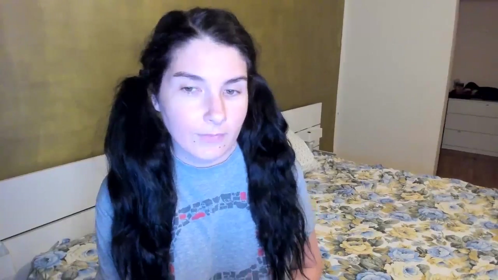 Gallery image thumbnail from SiouxPrincess's myfreecams stream on, 09/04/2025, 21:52 image 6 of 20