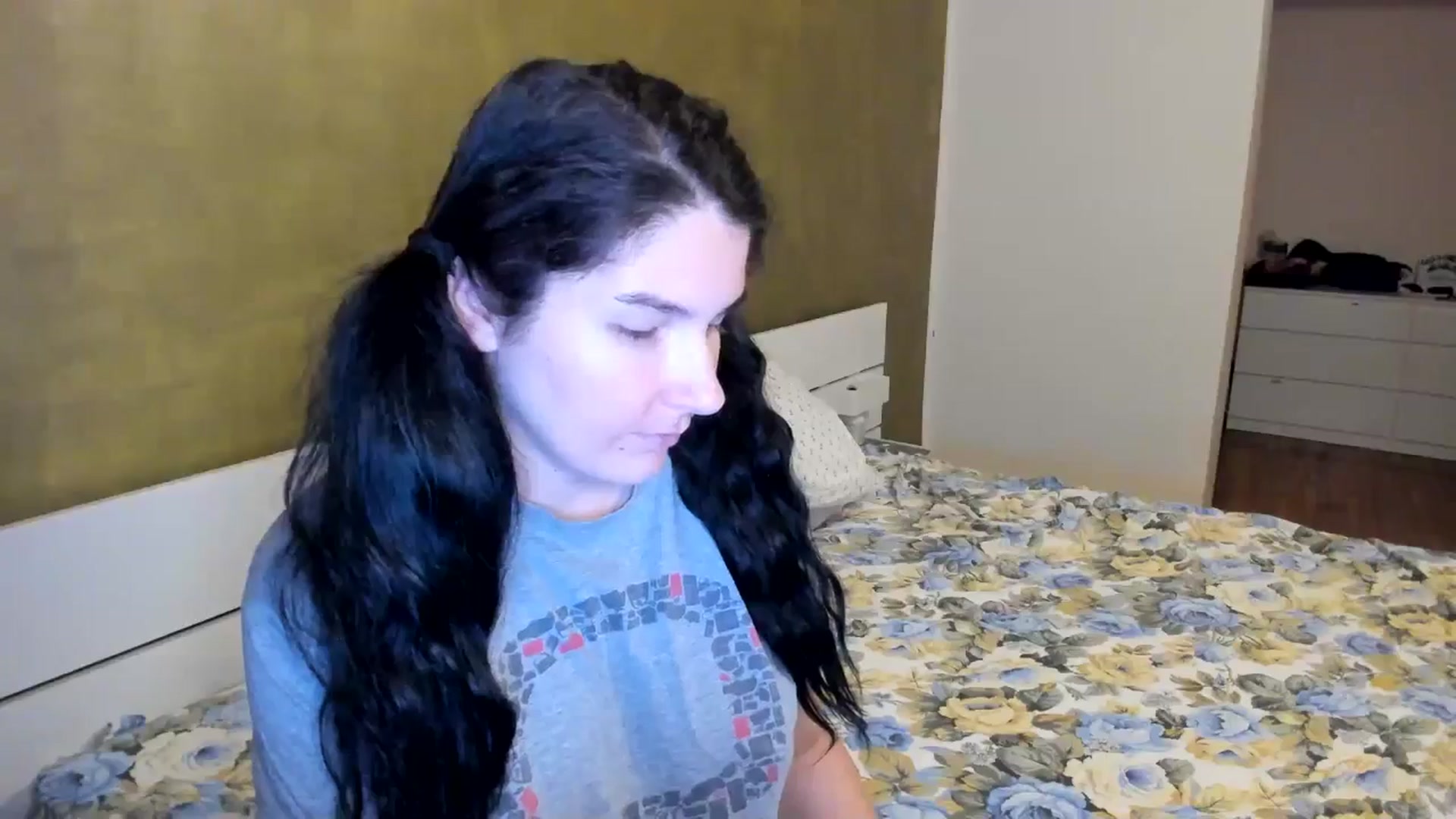 Gallery image thumbnail from SiouxPrincess's myfreecams stream on, 09/04/2025, 21:52 image 15 of 20