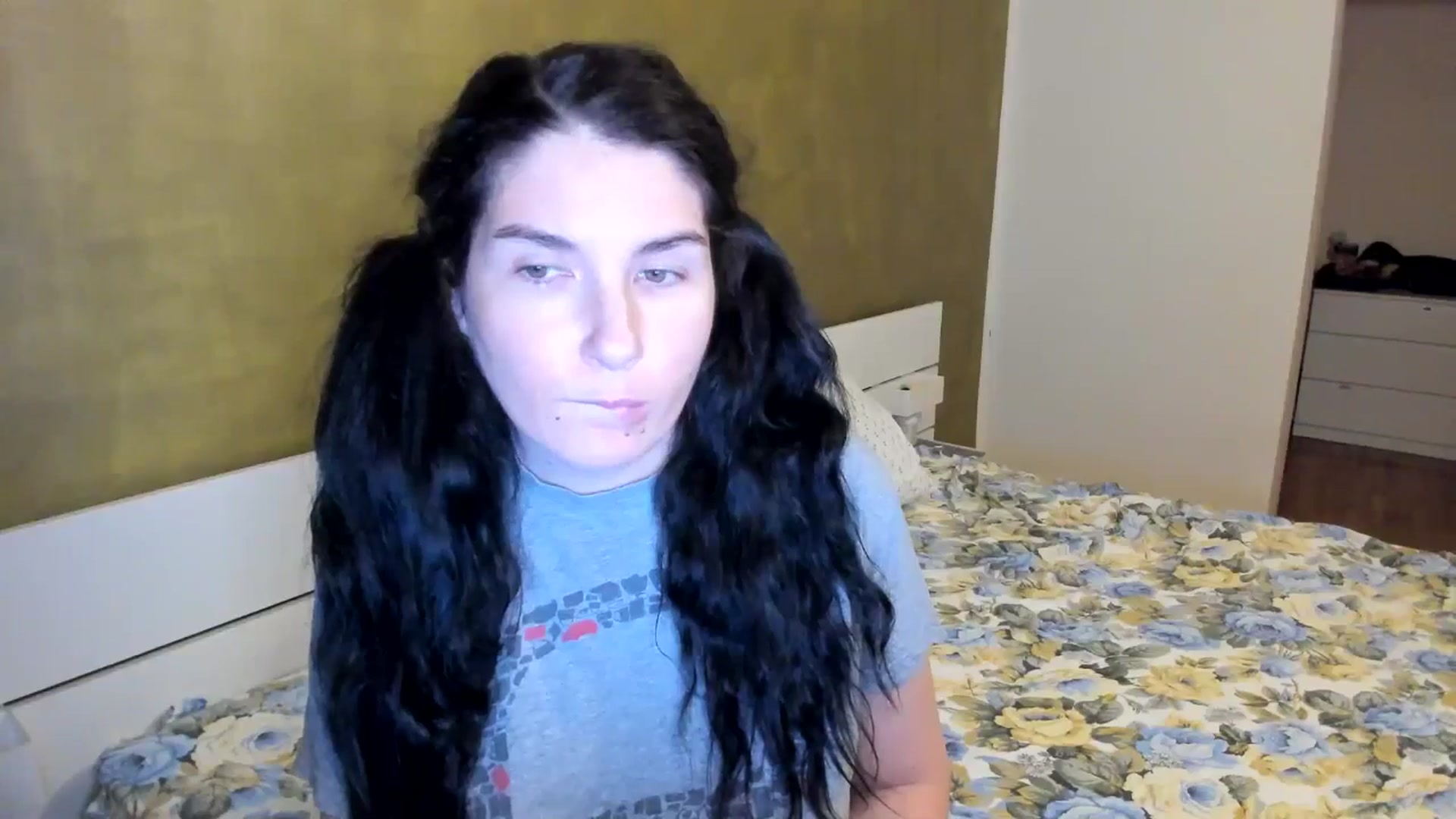 Gallery image thumbnail from SiouxPrincess's myfreecams stream on, 09/04/2025, 21:52 image 3 of 20