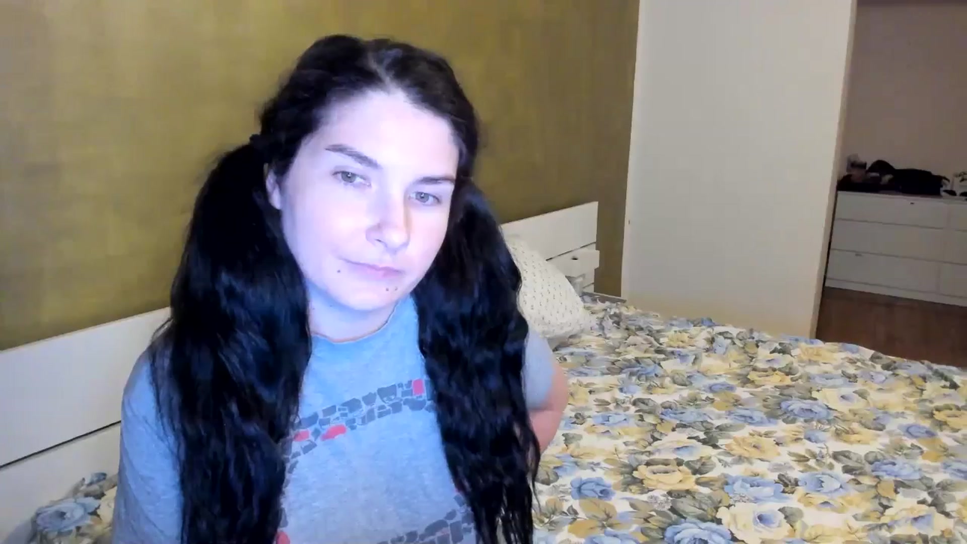 Gallery image thumbnail from SiouxPrincess's myfreecams stream on, 09/04/2025, 21:52 image 13 of 20