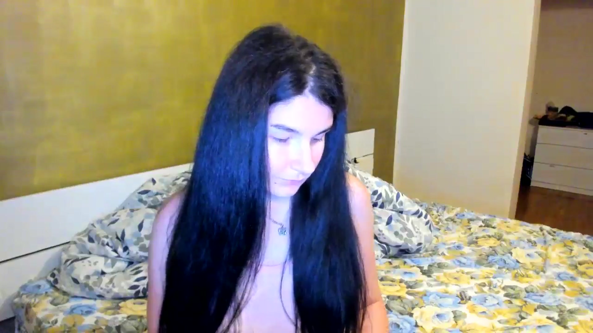 Gallery image thumbnail from SiouxPrincess's myfreecams stream on, 09/15/2025, 21:41 image 13 of 20