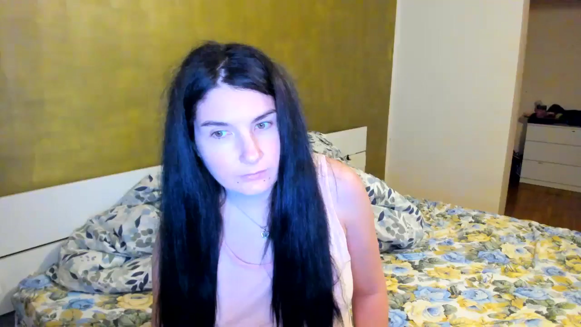 Gallery image thumbnail from SiouxPrincess's myfreecams stream on, 09/15/2025, 21:41 image 4 of 20