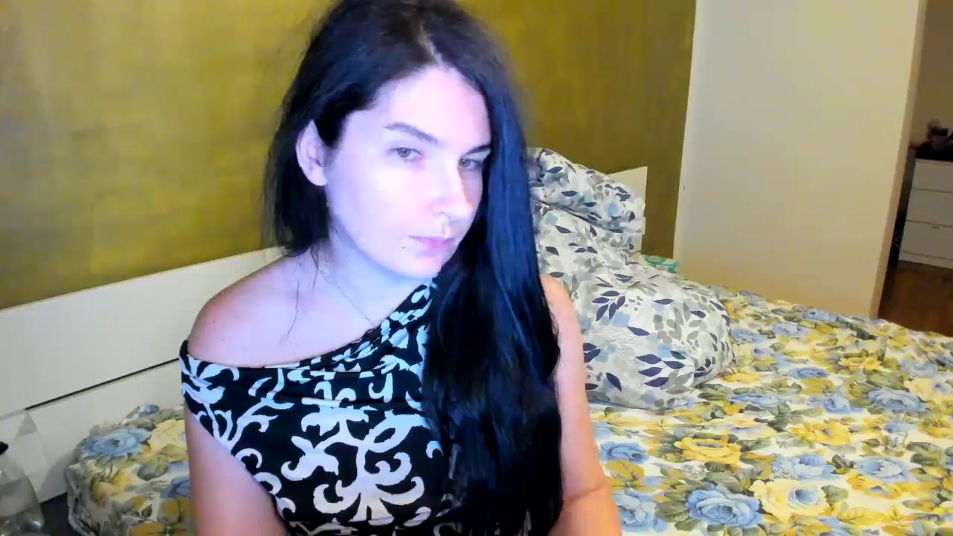 Gallery image thumbnail from SiouxPrincess's myfreecams stream on, 09/17/2025, 21:49 image 14 of 20