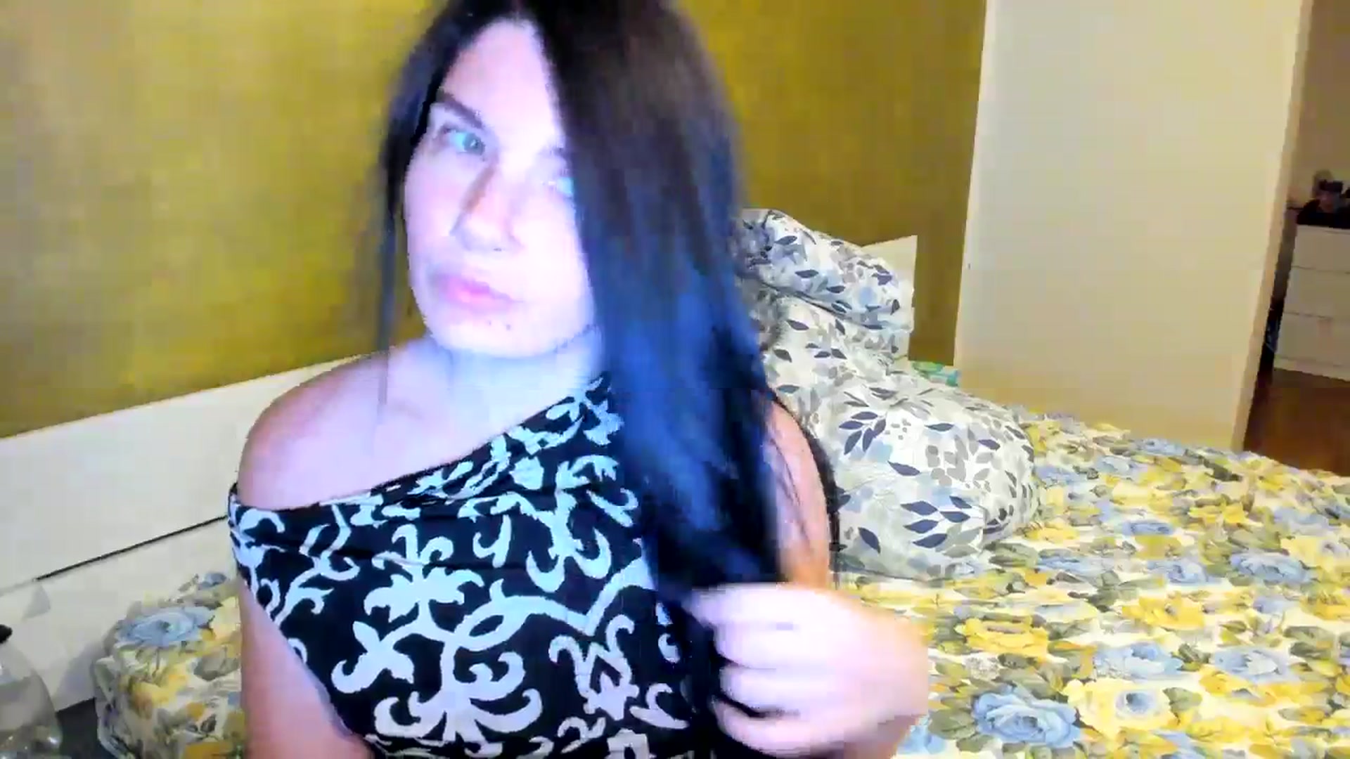 Gallery image thumbnail from SiouxPrincess's myfreecams stream on, 09/17/2025, 21:49 image 8 of 20
