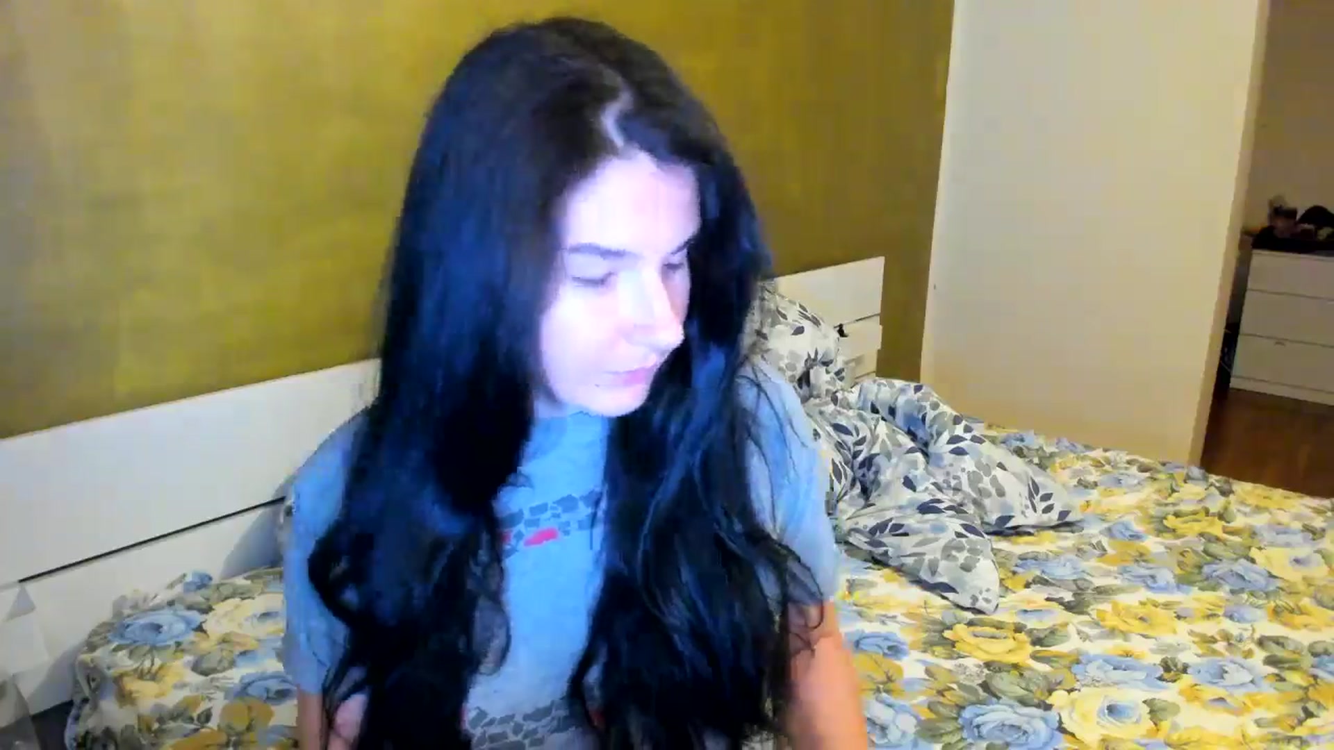 Gallery image thumbnail from SiouxPrincess's myfreecams stream on, 09/22/2025, 21:52 image 3 of 20