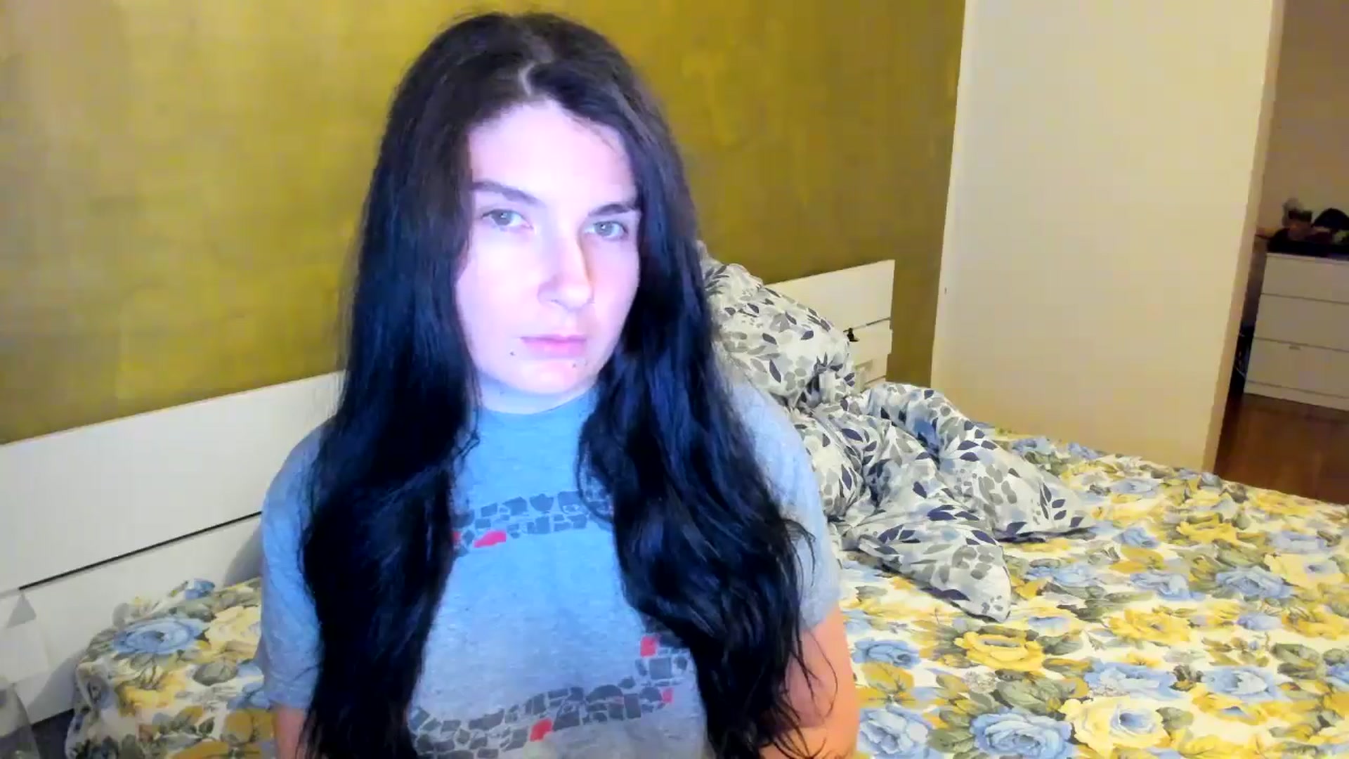Gallery image thumbnail from SiouxPrincess's myfreecams stream on, 09/22/2025, 21:52 image 8 of 20