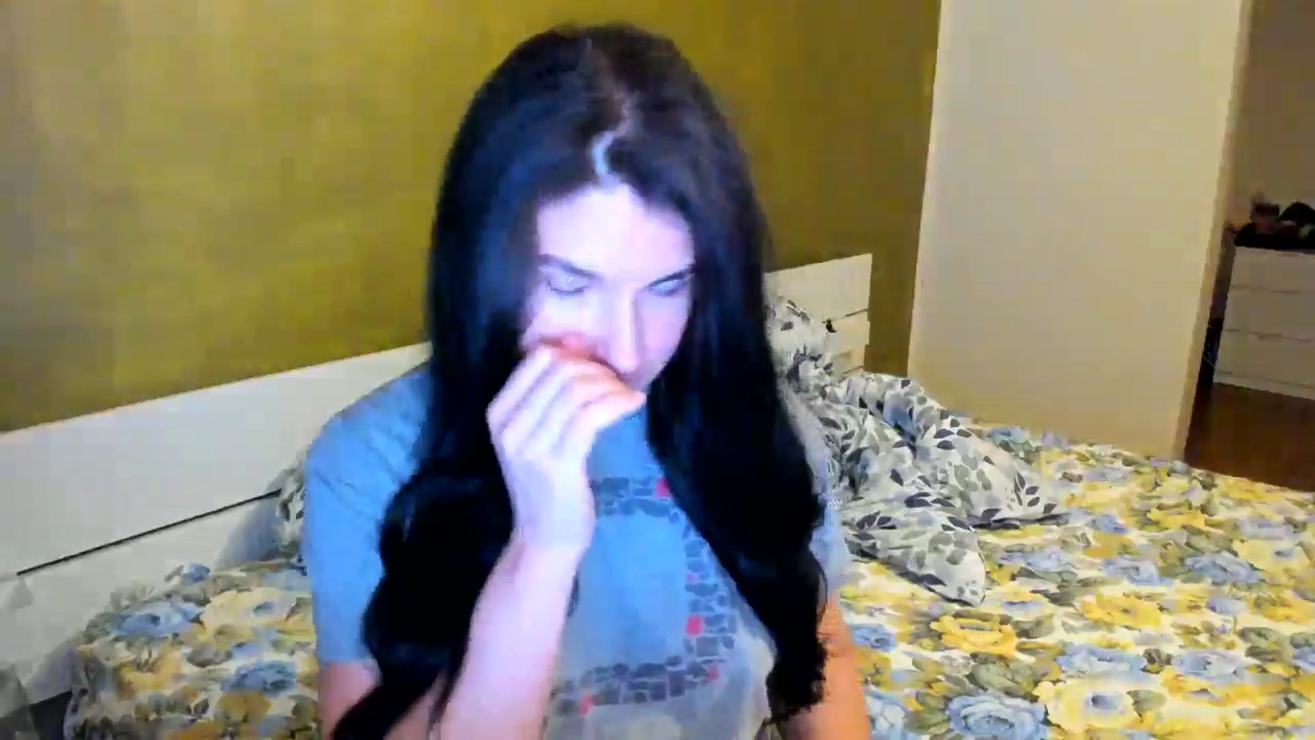 Gallery image thumbnail from SiouxPrincess's myfreecams stream on, 09/22/2025, 21:52 image 18 of 20