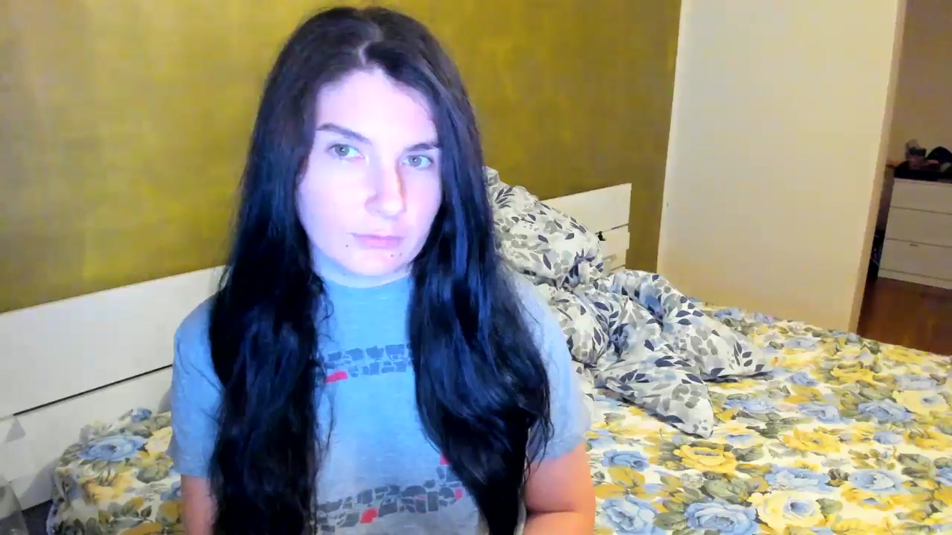 Gallery image thumbnail from SiouxPrincess's myfreecams stream on, 09/22/2025, 21:52 image 5 of 20