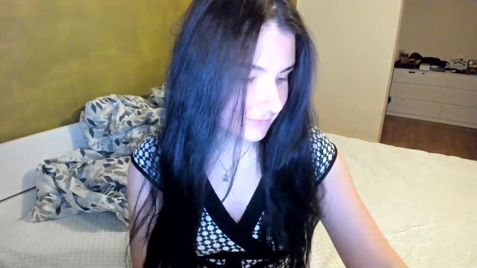 Gallery image thumbnail from SiouxPrincess's myfreecams stream on, 10/16/2025, 21:33 image 12 of 20