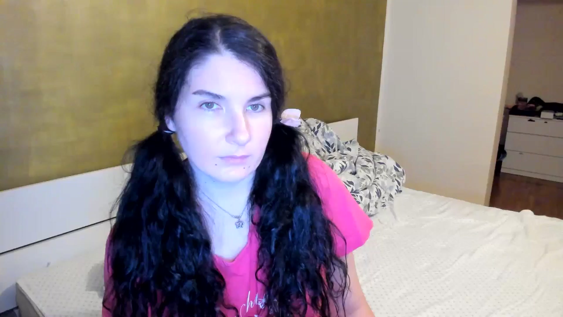 Gallery image thumbnail from SiouxPrincess's myfreecams stream on, 10/25/2025, 20:52 image 12 of 20