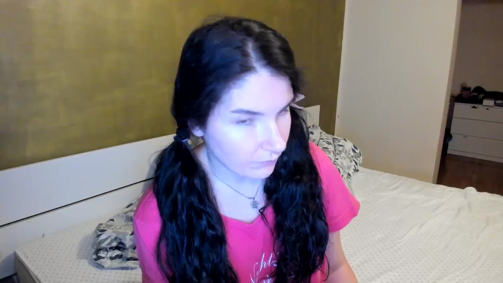 Gallery image thumbnail from SiouxPrincess's myfreecams stream on, 10/25/2025, 20:52 image 2 of 20