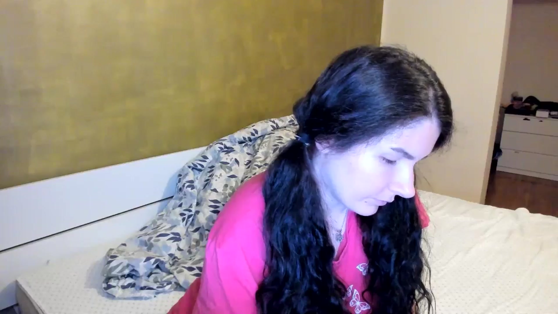 Gallery image thumbnail from SiouxPrincess's myfreecams stream on, 10/25/2025, 20:52 image 16 of 20