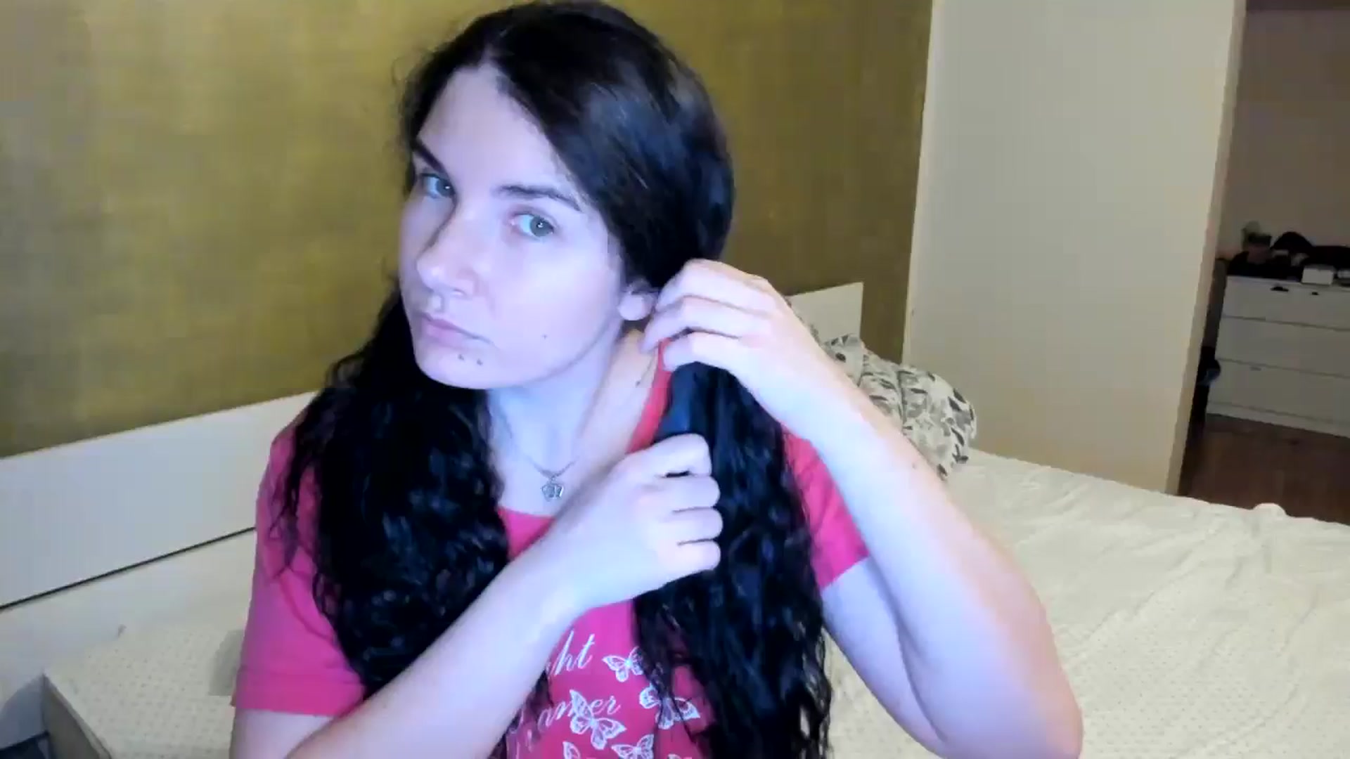 Gallery image thumbnail from SiouxPrincess's myfreecams stream on, 10/25/2025, 20:52 image 1 of 20