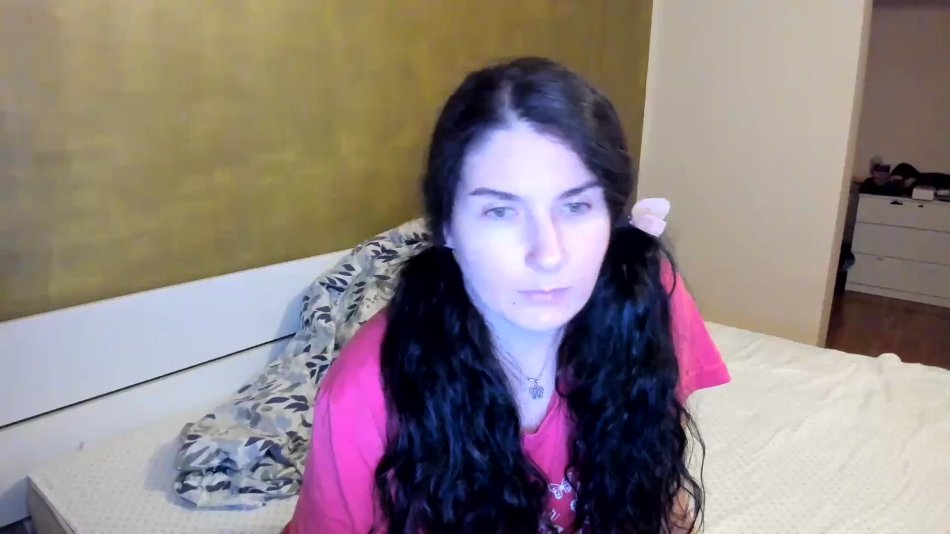 Gallery image thumbnail from SiouxPrincess's myfreecams stream on, 10/25/2025, 20:52 image 18 of 20