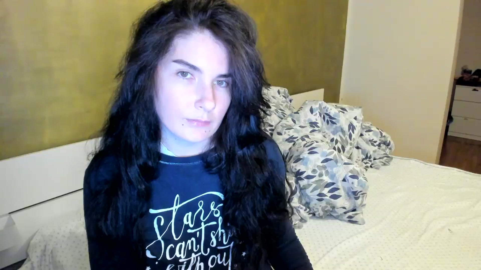 Gallery image thumbnail from SiouxPrincess's myfreecams stream on, 10/28/2025, 22:00 image 6 of 20