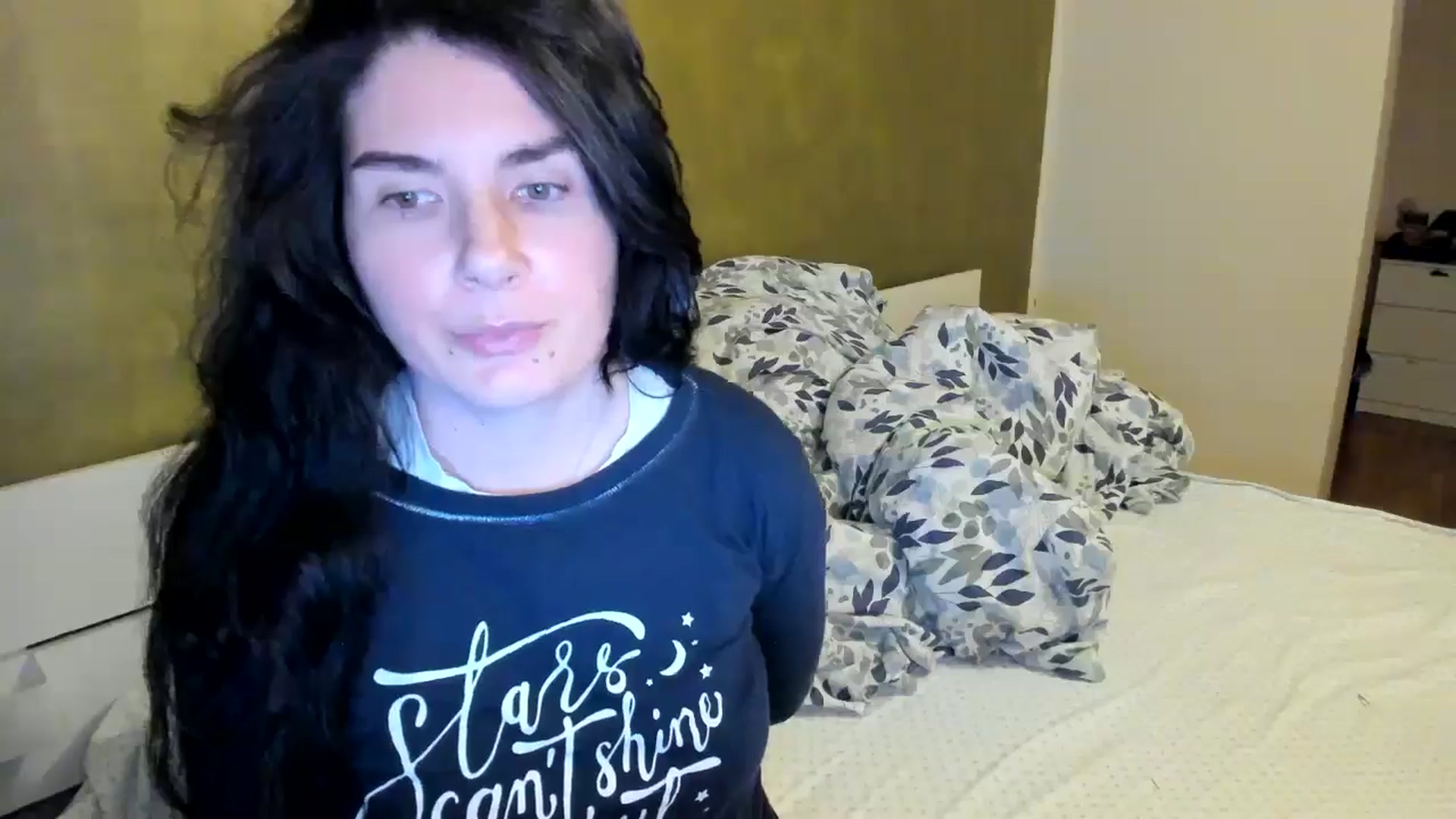 Gallery image thumbnail from SiouxPrincess's myfreecams stream on, 10/28/2025, 22:00 image 12 of 20