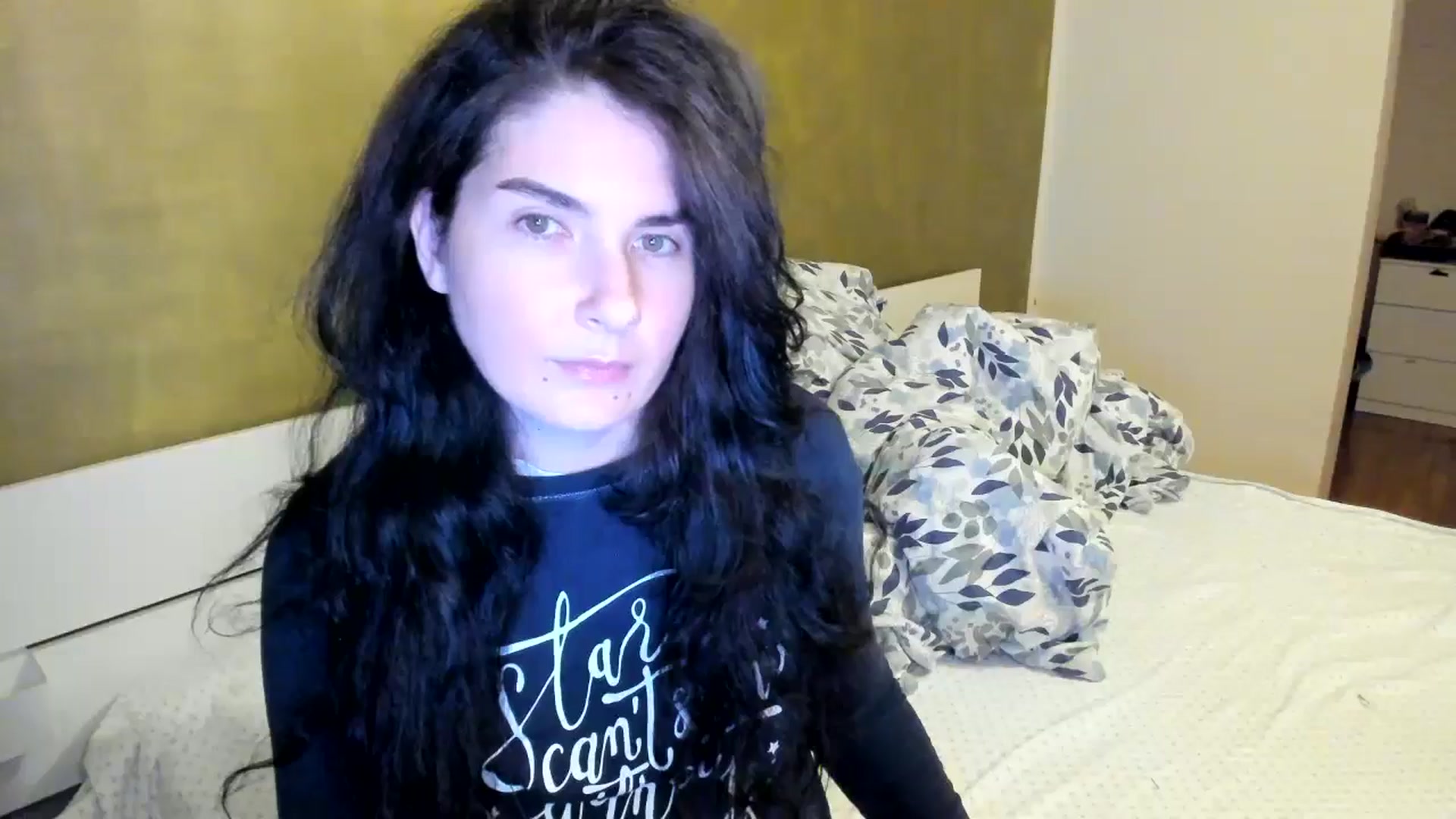 Gallery image thumbnail from SiouxPrincess's myfreecams stream on, 10/28/2025, 22:00 image 8 of 20