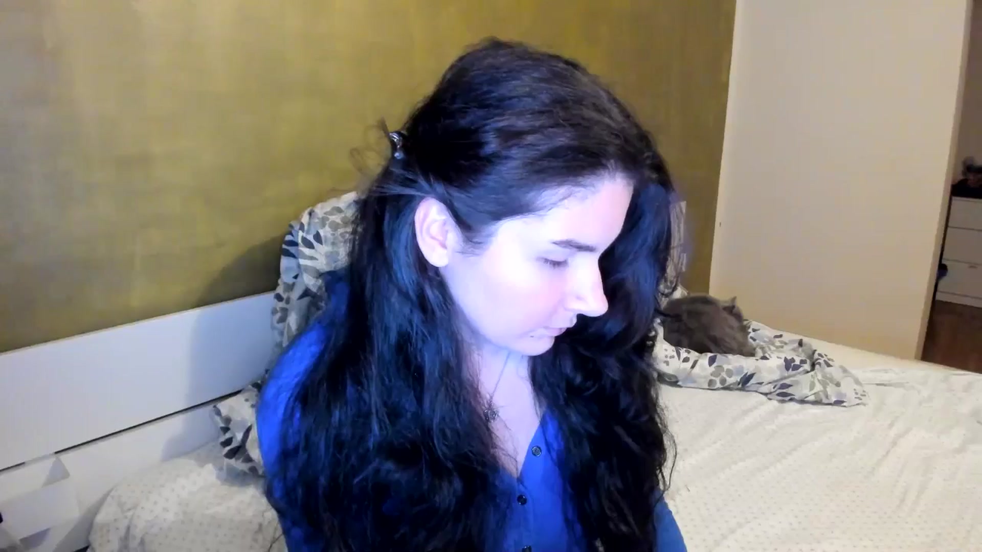 Gallery image thumbnail from SiouxPrincess's myfreecams stream on, 10/30/2025, 21:35 image 8 of 20