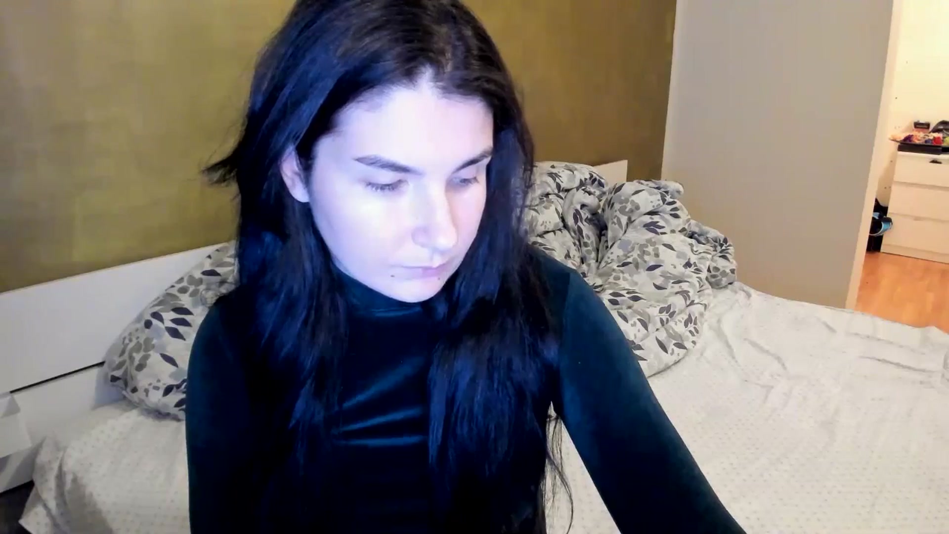 Gallery image thumbnail from SiouxPrincess's myfreecams stream on, 11/01/2025, 20:48 image 8 of 20
