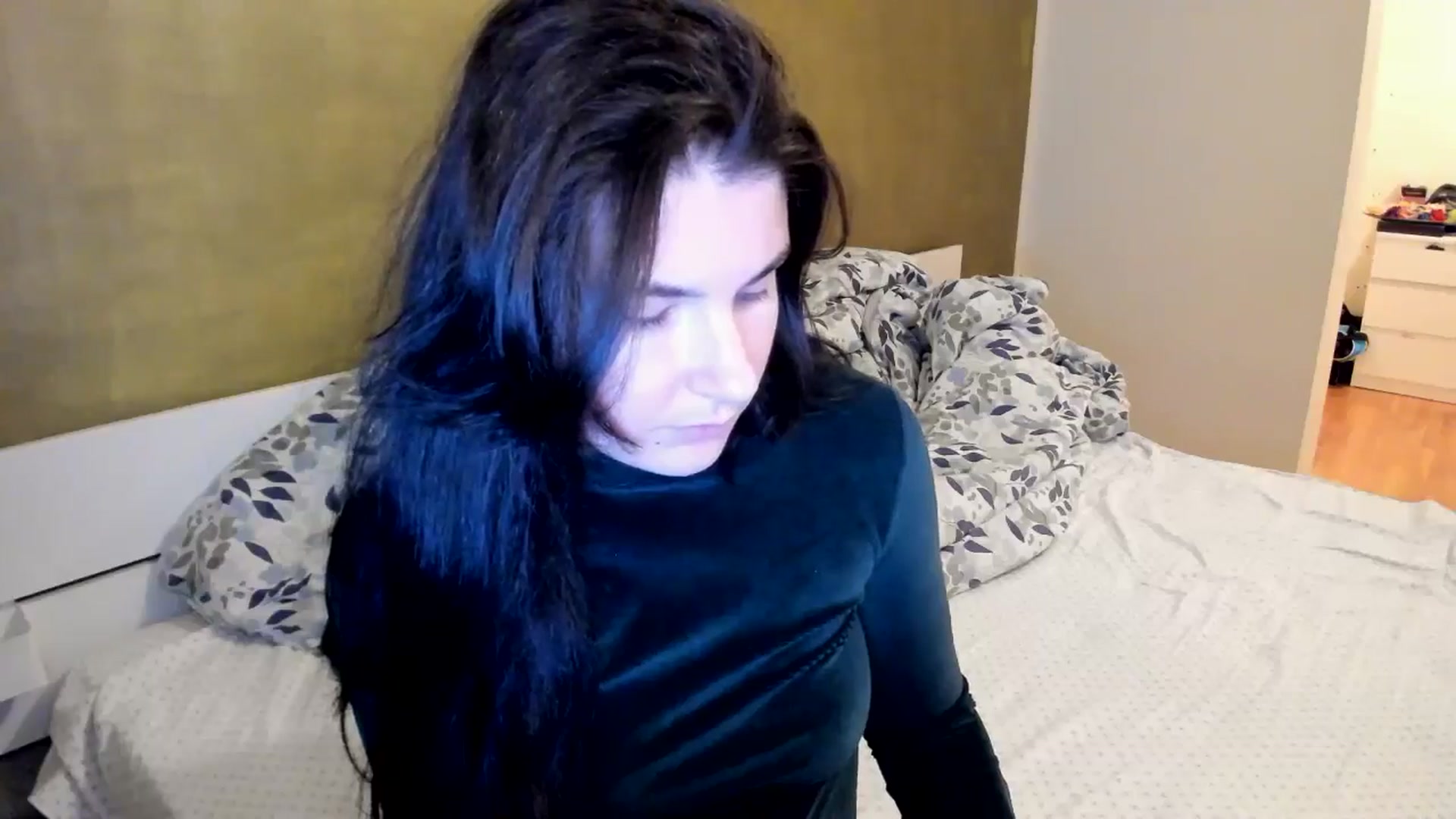 Gallery image thumbnail from SiouxPrincess's myfreecams stream on, 11/01/2025, 20:48 image 13 of 20