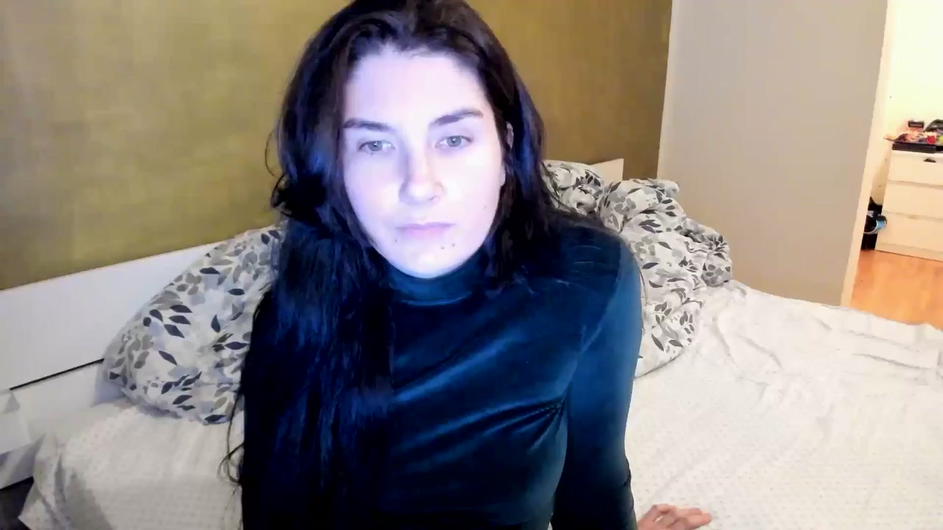 Gallery image thumbnail from SiouxPrincess's myfreecams stream on, 11/01/2025, 20:48 image 15 of 20