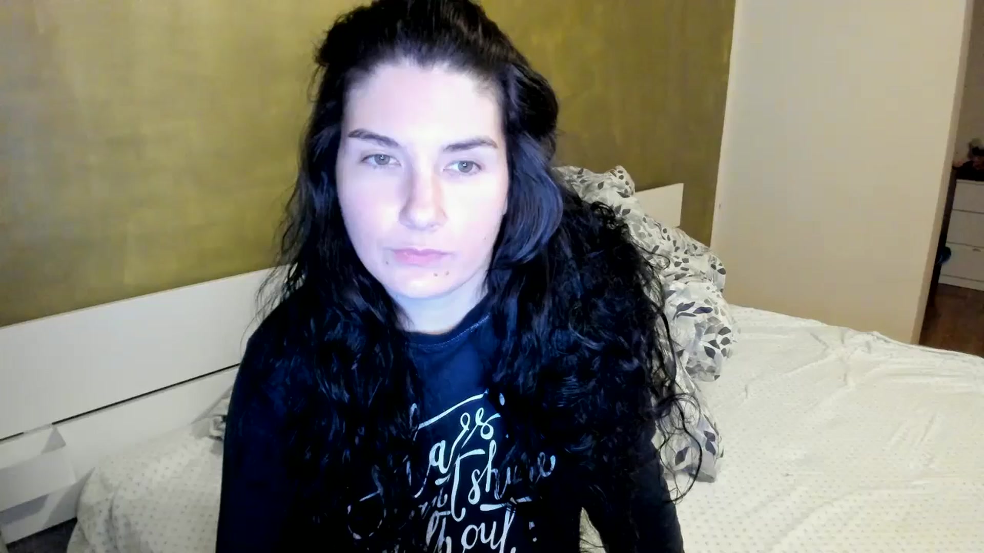 Gallery image thumbnail from SiouxPrincess's myfreecams stream on, 11/05/2025, 21:26 image 16 of 20