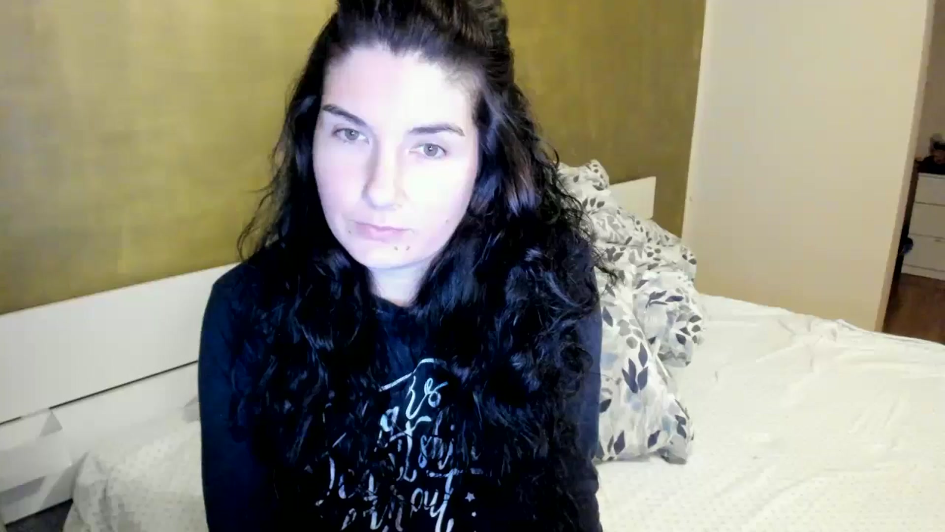 Gallery image thumbnail from SiouxPrincess's myfreecams stream on, 11/05/2025, 21:26 image 4 of 20