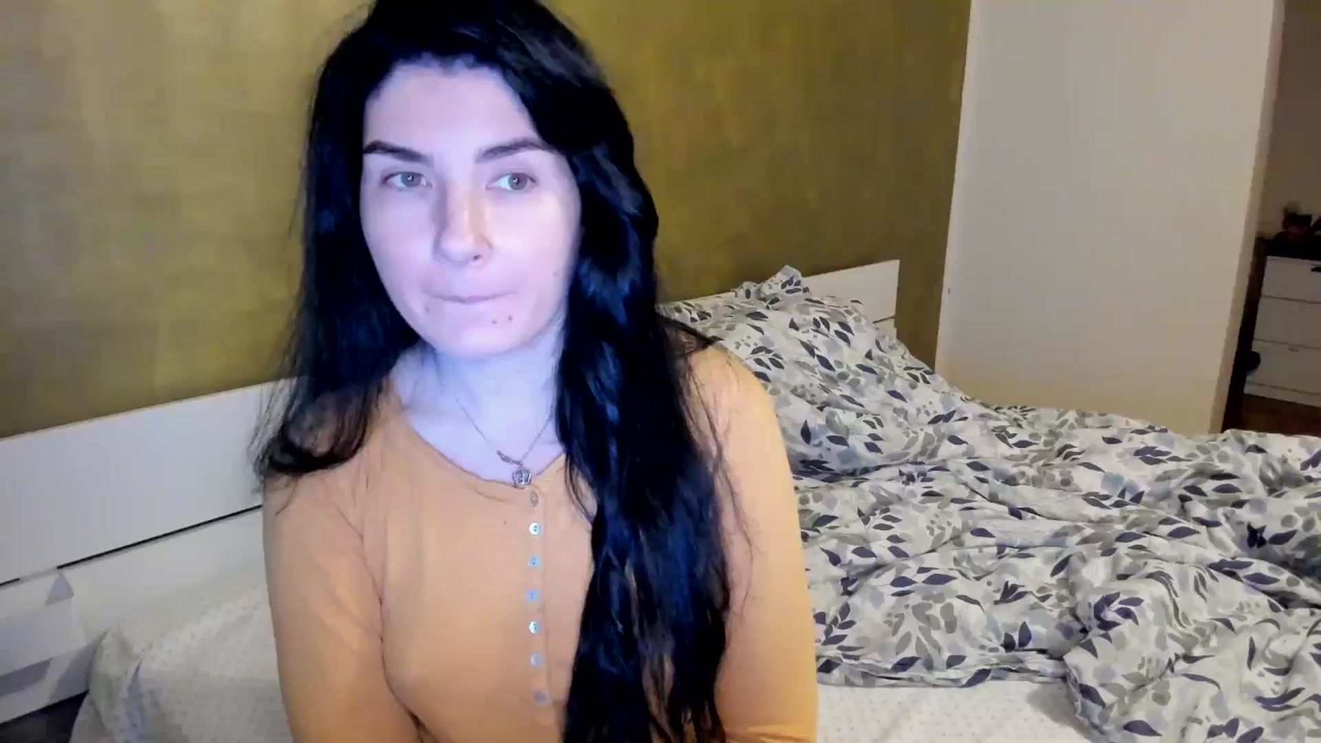 Gallery image thumbnail from SiouxPrincess's myfreecams stream on, 11/07/2025, 21:37 image 1 of 20