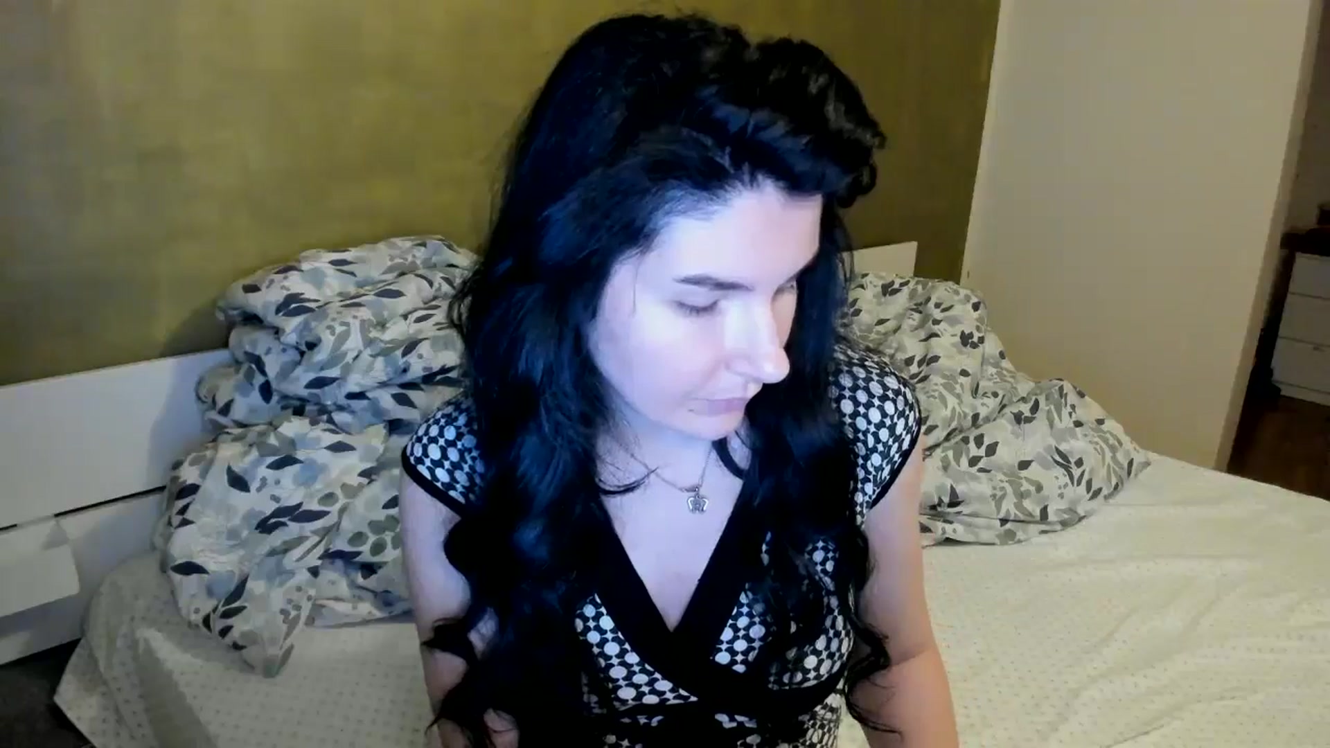 Gallery image thumbnail from SiouxPrincess's myfreecams stream on, 11/10/2025, 22:04 image 2 of 20