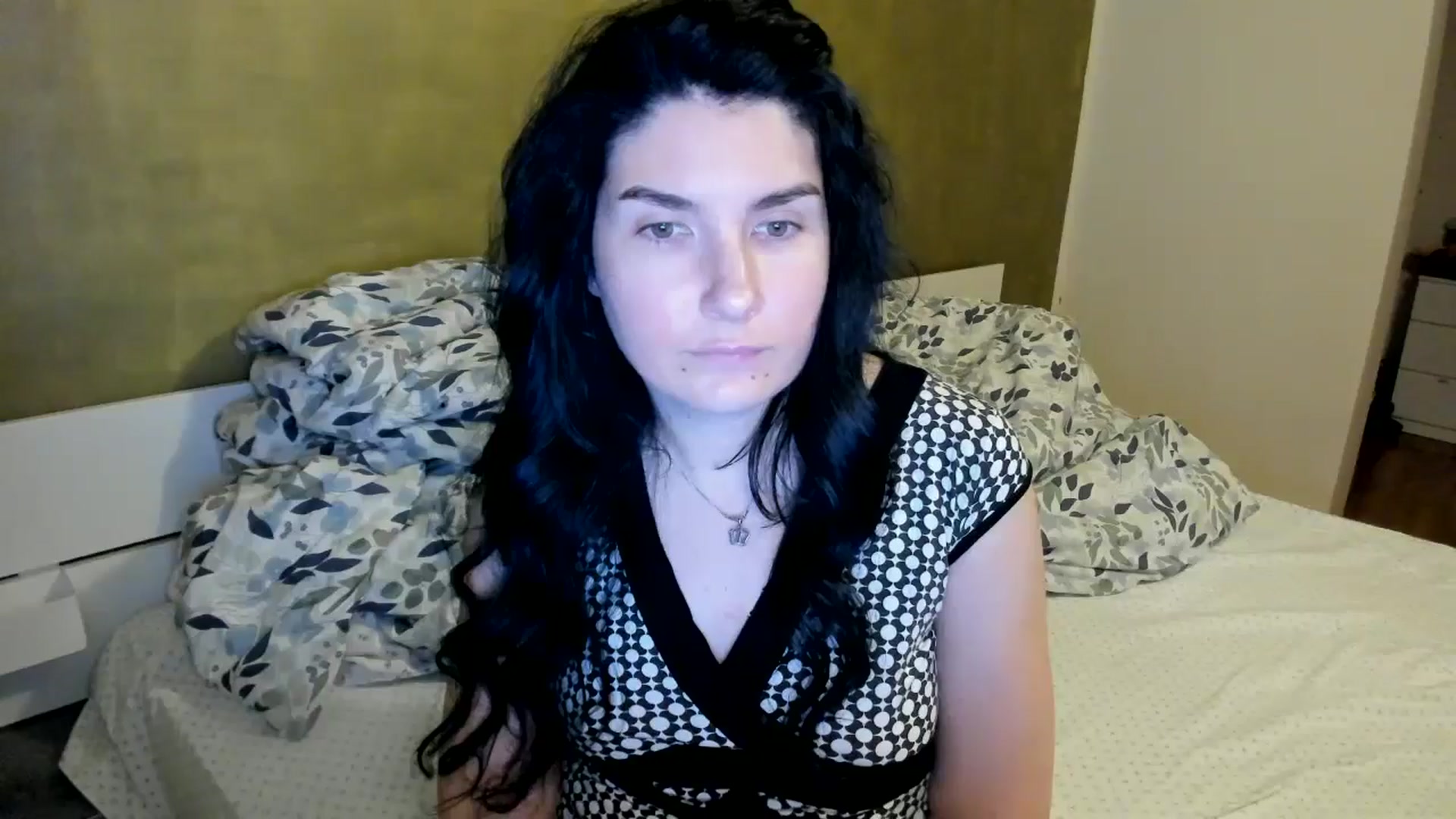 Gallery image thumbnail from SiouxPrincess's myfreecams stream on, 11/10/2025, 22:04 image 17 of 20